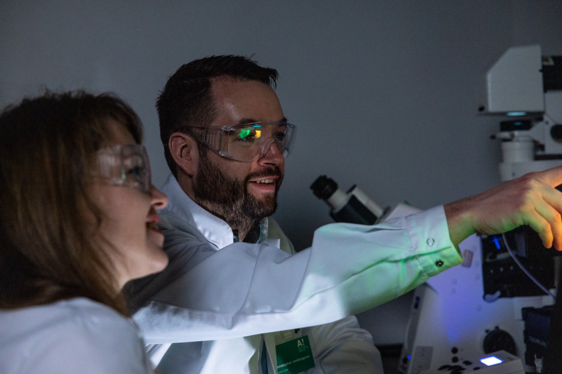 Researchers at Arivin discussing results